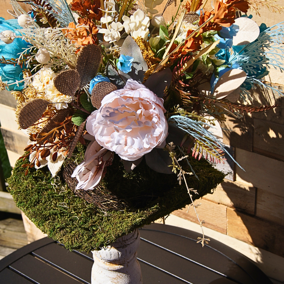Boho Moss Cowboy Hat Floral Arrangement with Dried and Faux Flowers – Rustic Western Home Décor