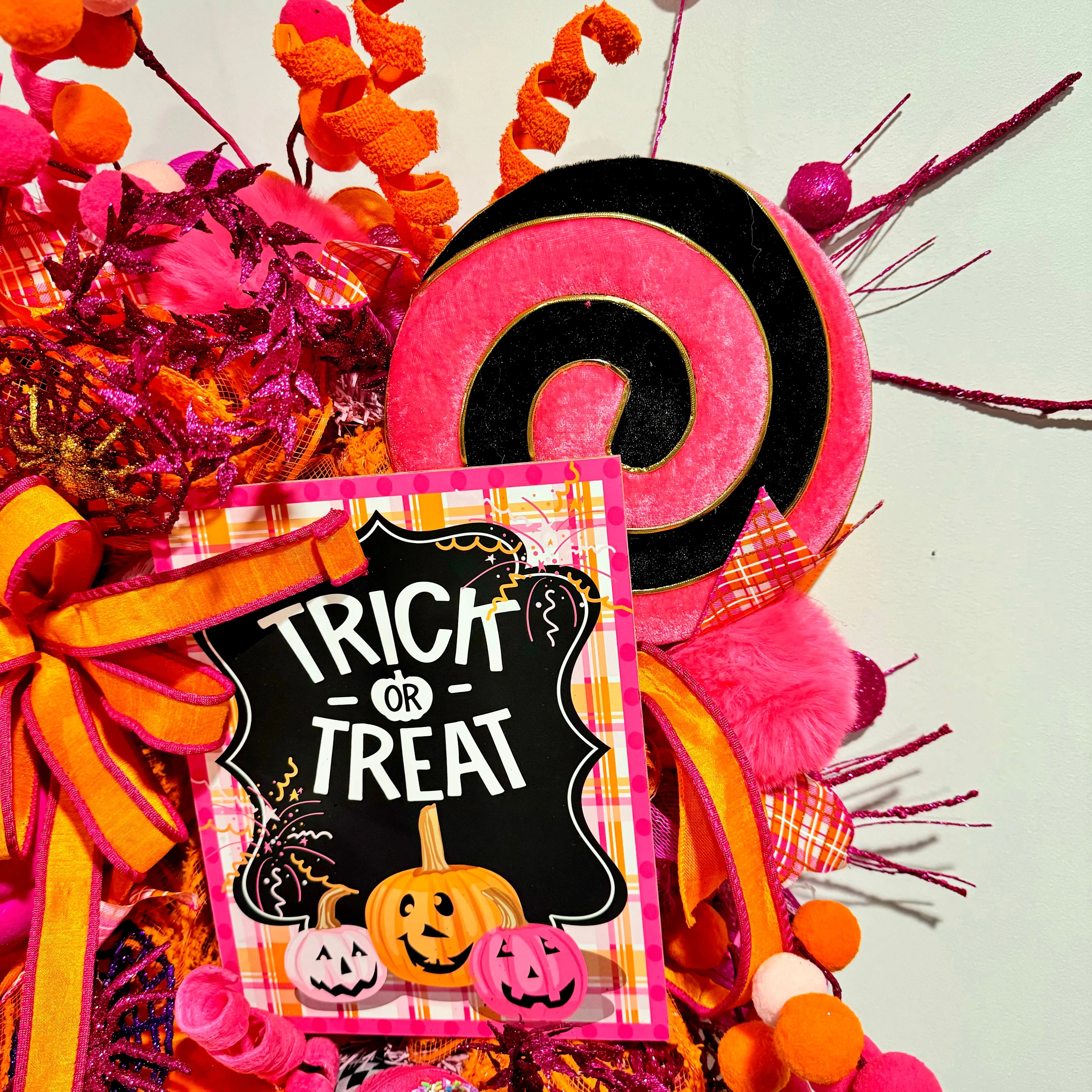 Colorful Trick or Treat Wreath - Halloween Deco Mesh Wreath with Pink and Orange Pumpkins