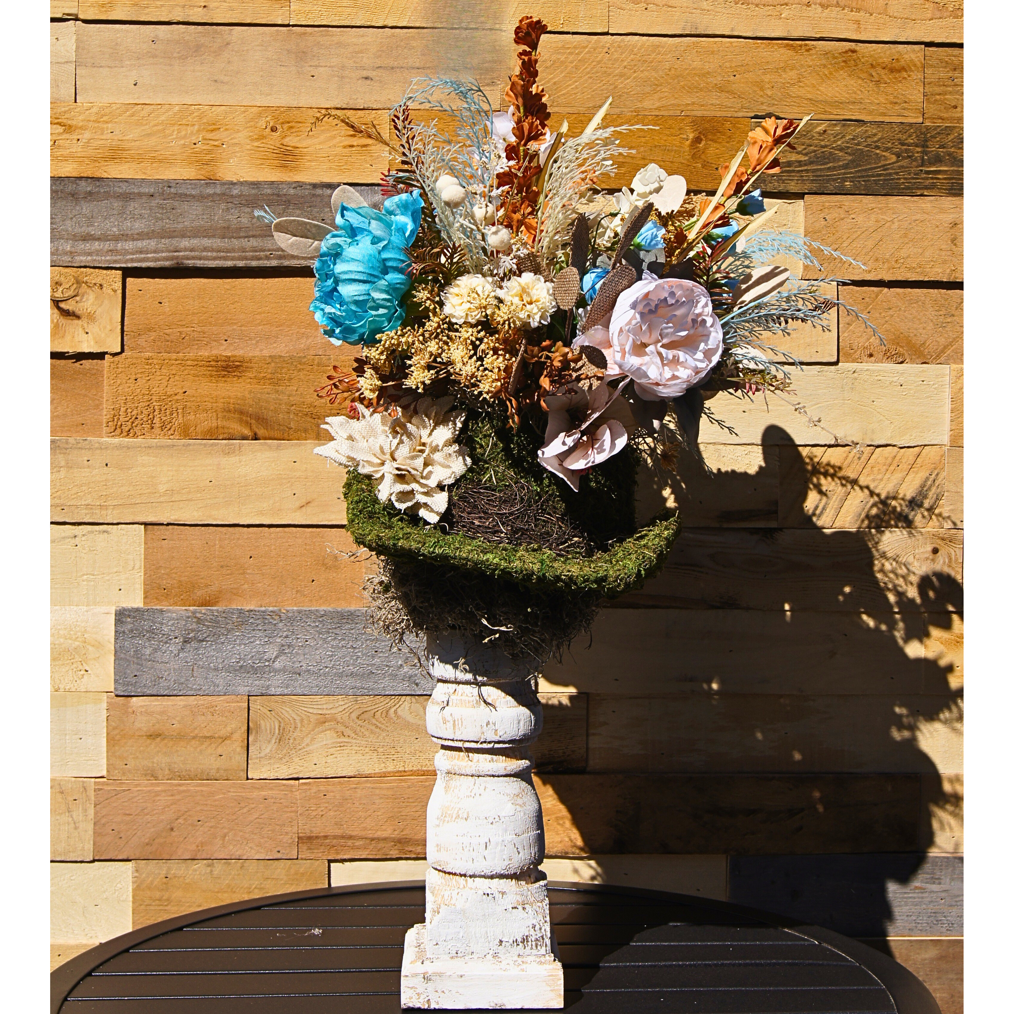 Boho Moss Cowboy Hat Floral Arrangement with Dried and Faux Flowers – Rustic Western Home Décor