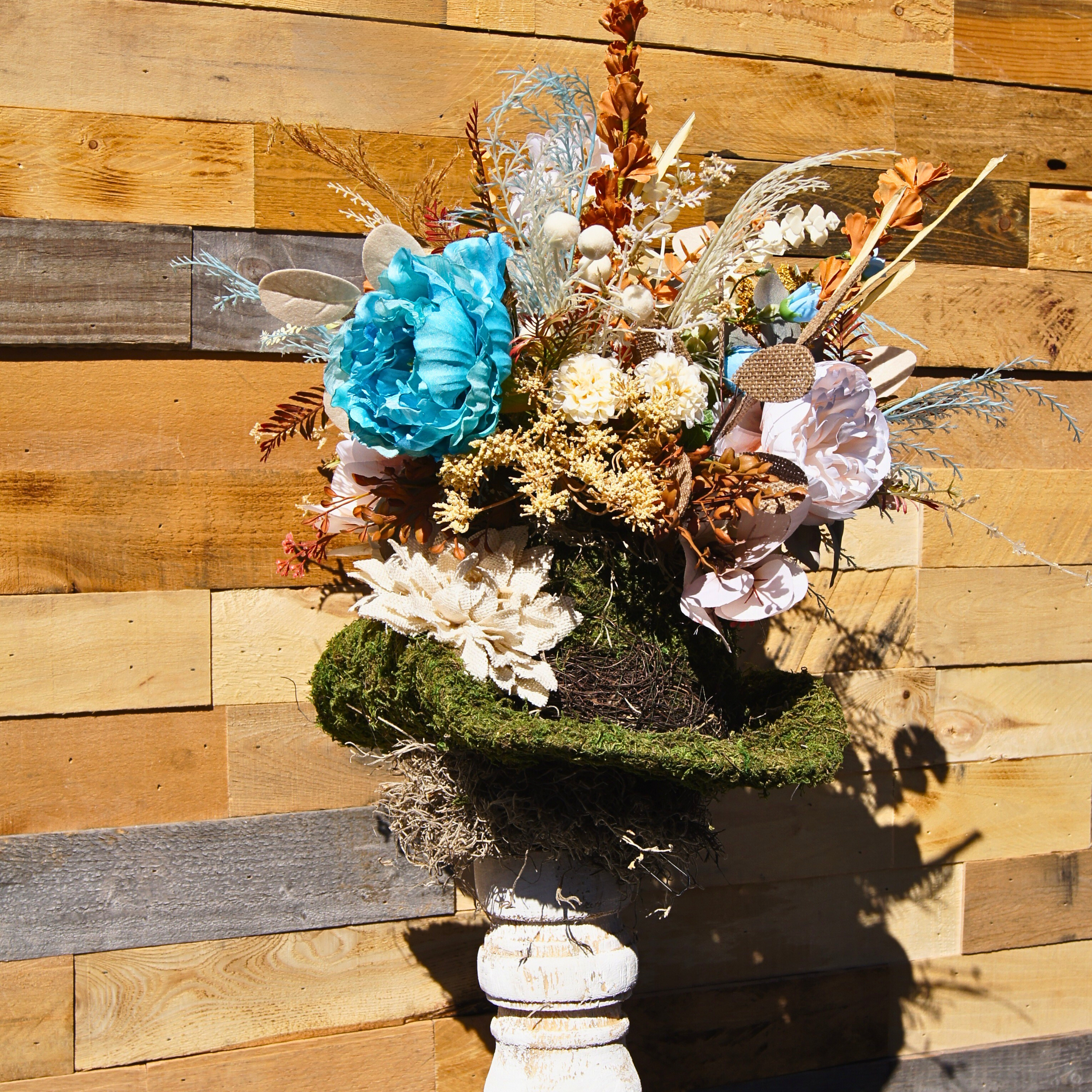 Boho Moss Cowboy Hat Floral Arrangement with Dried and Faux Flowers – Rustic Western Home Décor