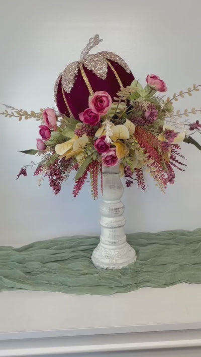 Video of the burgundy velvet sequin pumpkin fall floral centerpiece shown from all sides